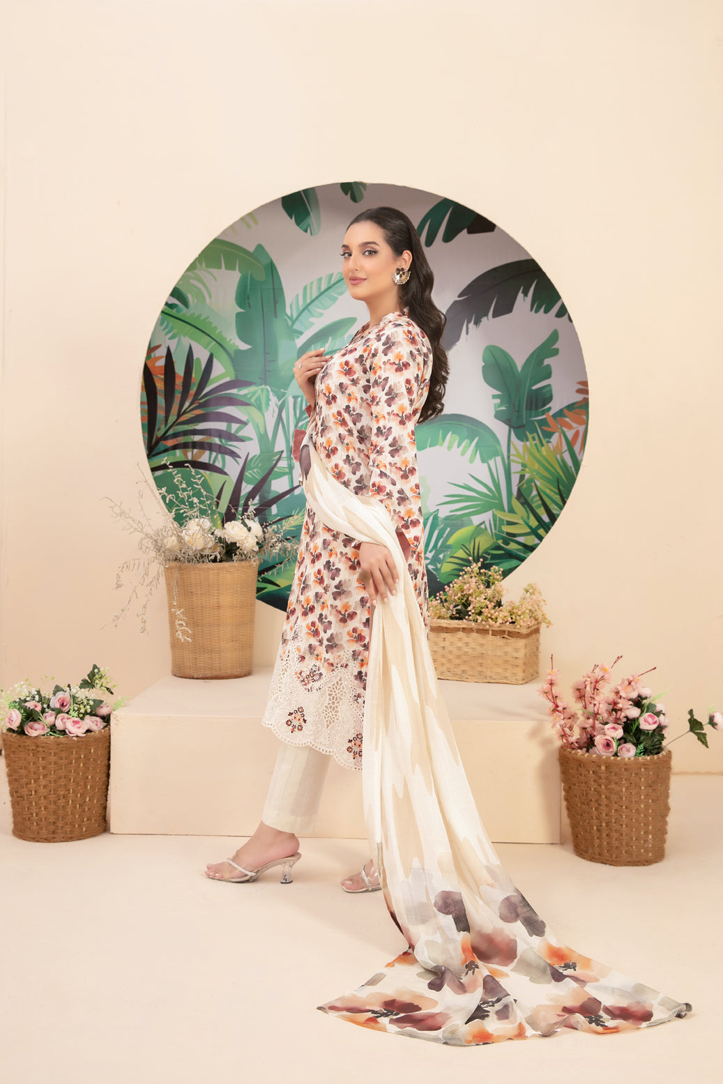 3 Piece Stitched Suit