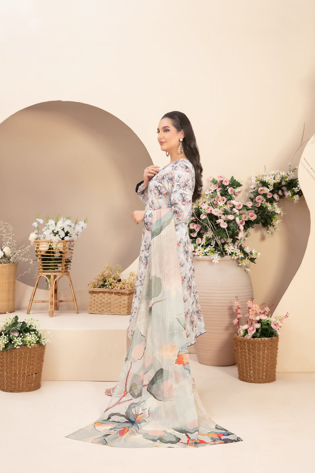 3 Piece Stitched Lawn suit