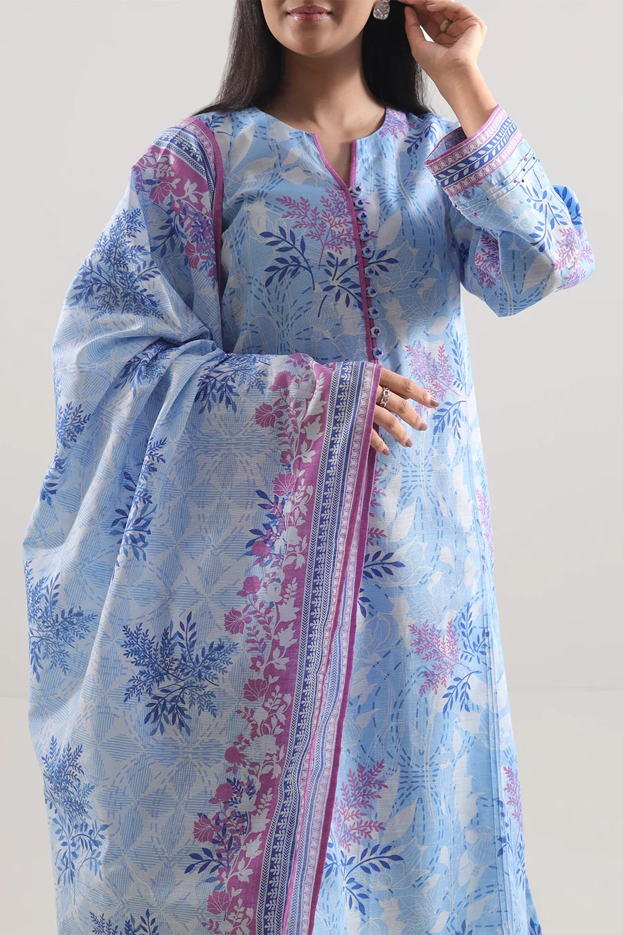 03-Piece Printed Lawn Suit - Ready To Wear