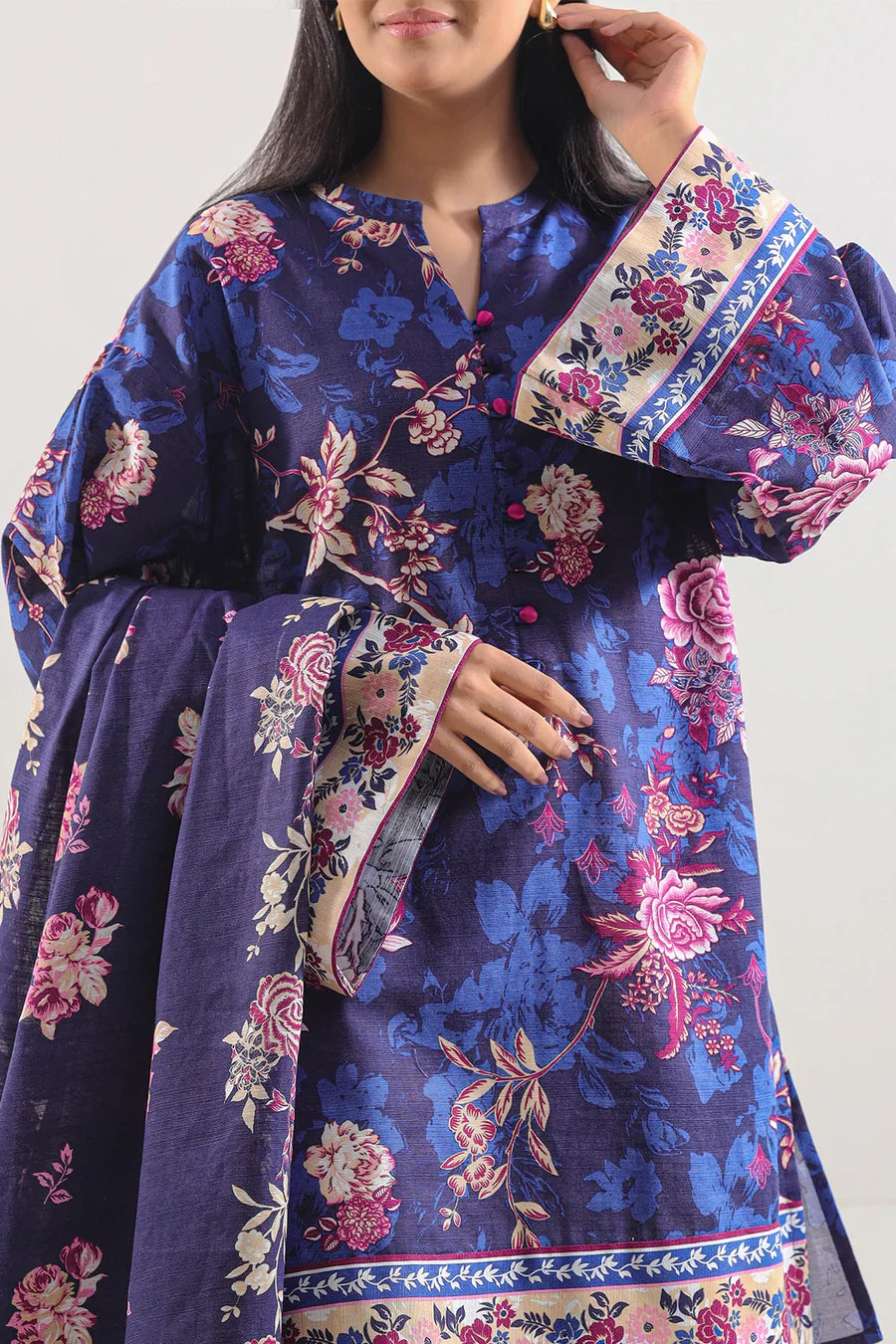 03-Piece Printed Lawn Suit - Ready To Wear