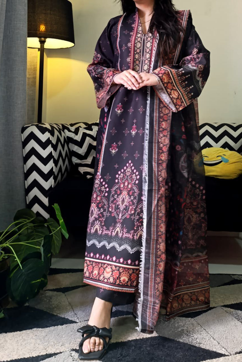 03-Piece Swiss Lawn Suit - Ready To Wear