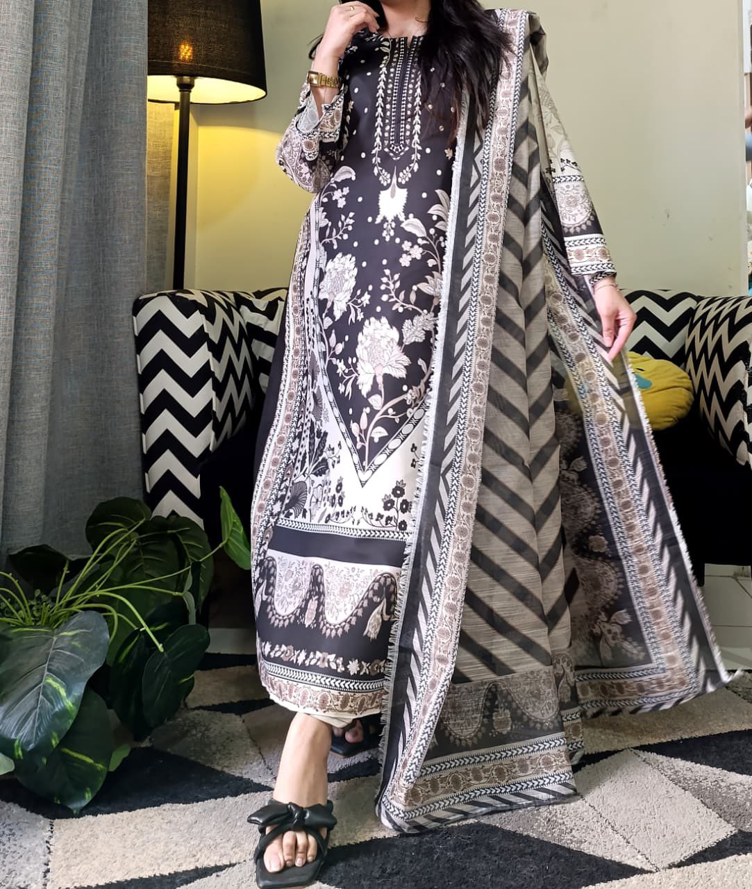 03-Piece Swiss Lawn Suit - Ready To Wear