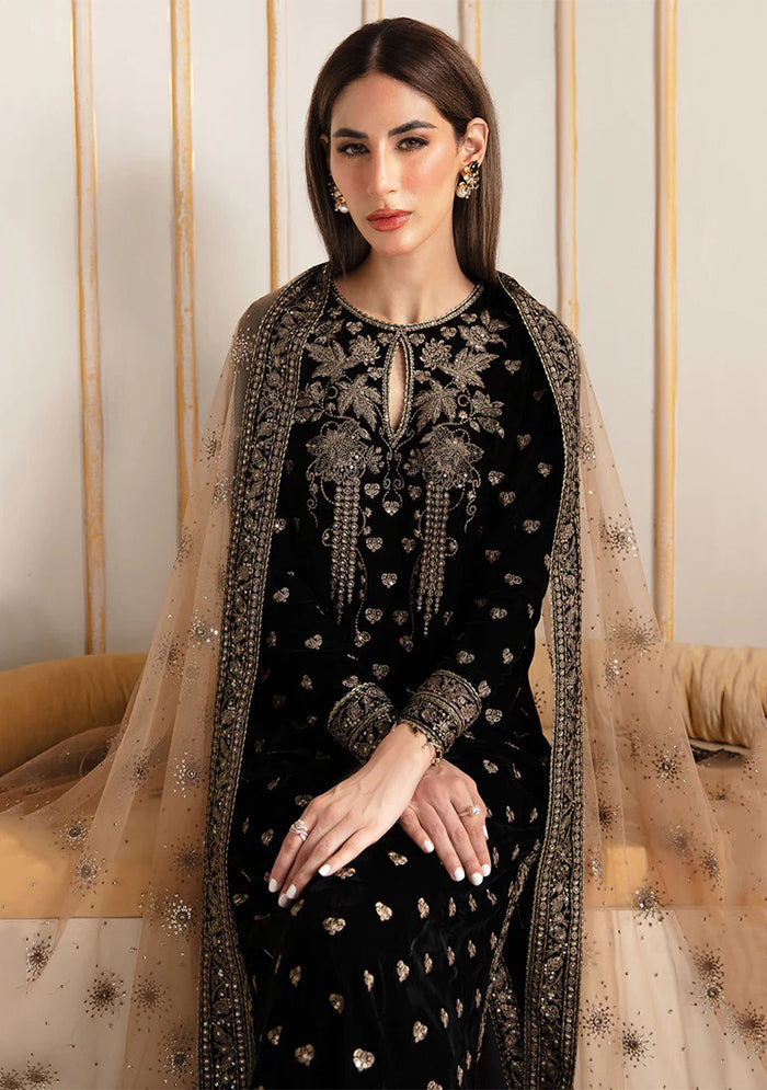 3 Piece Stitched Velvet Suit