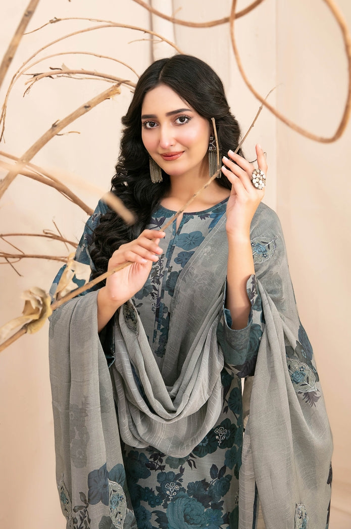 Graceful Embroidered Lawn 3-Piece Suit