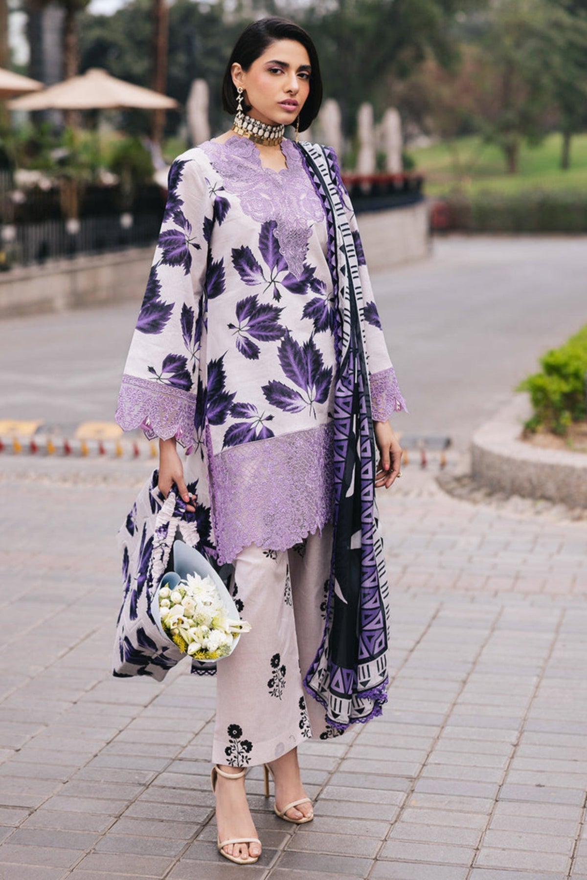 Broadway Luxury Lawn 3 Piece Stitched