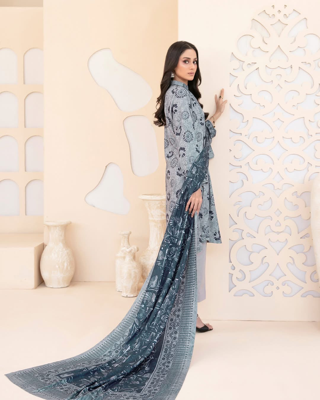 3 Piece Stitched Lawn Suit