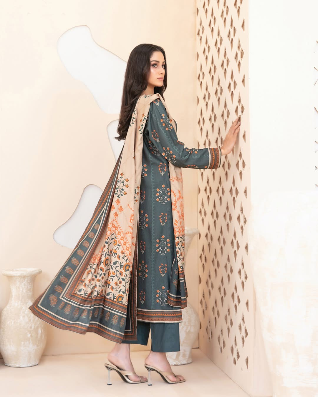 3  Piece Stitched Chiffon Suit