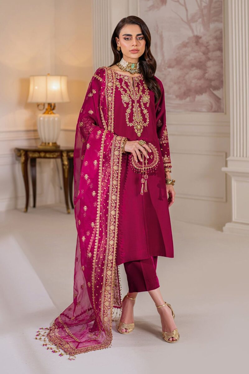3 Piece Stitched Velvet Suit