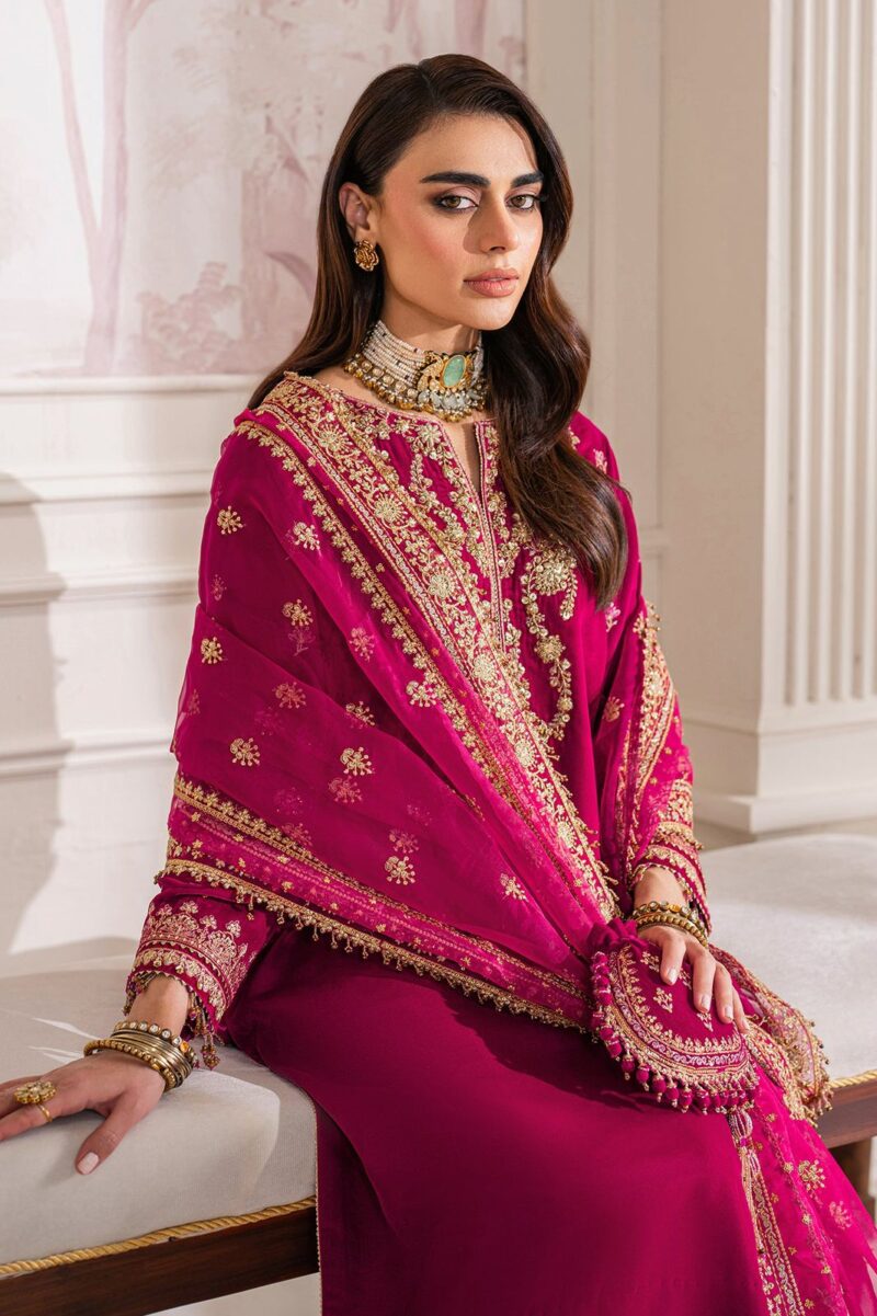 3 Piece Stitched Velvet Suit