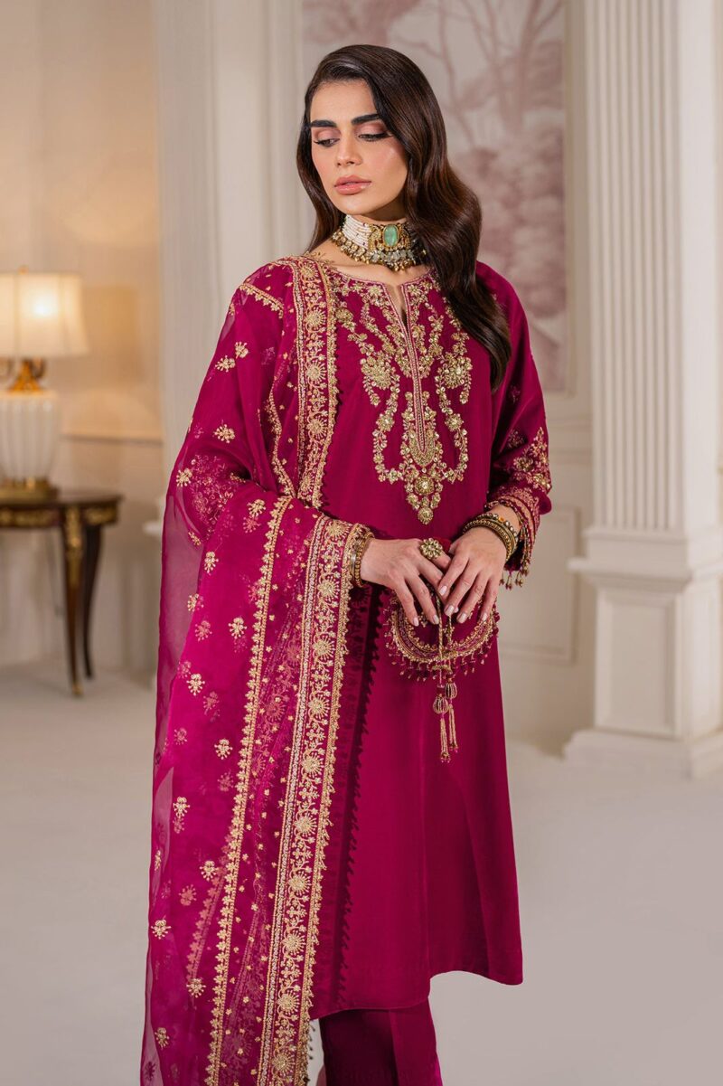 3 Piece Stitched Velvet Suit