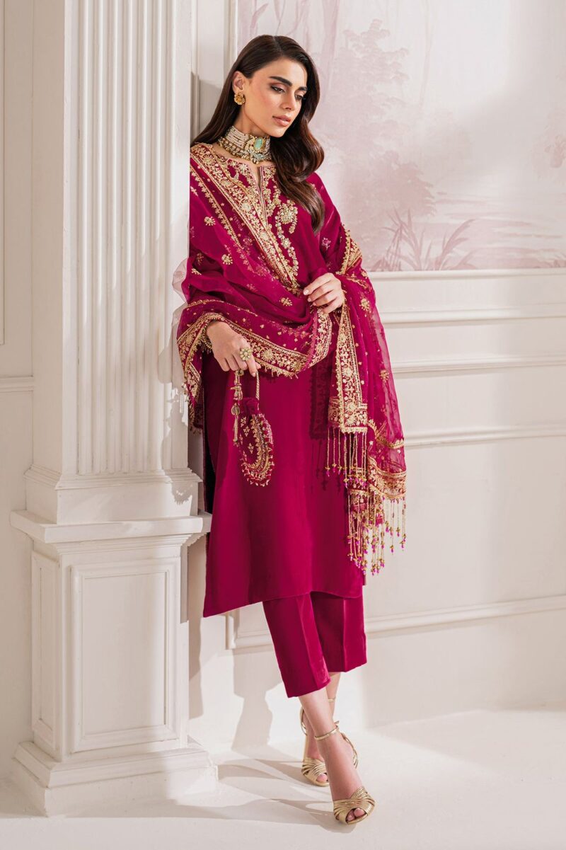 3 Piece Stitched Velvet Suit
