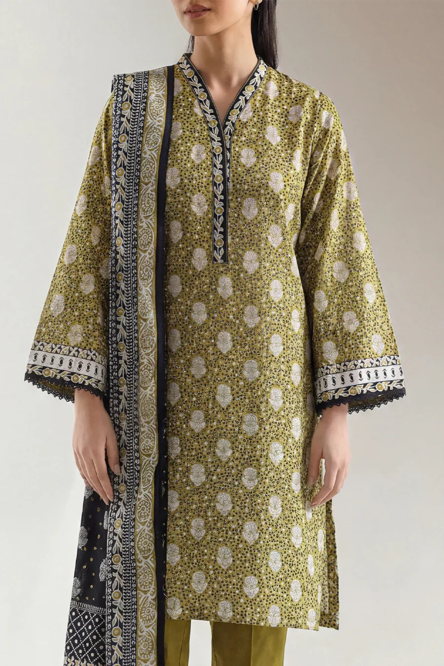 03-Piece Printed Lawn Suit - Ready To Wear
