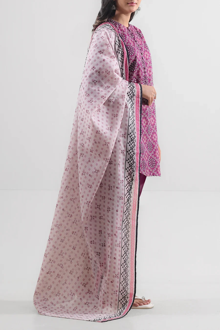 03-Piece Printed Lawn Suit - Ready To Wear