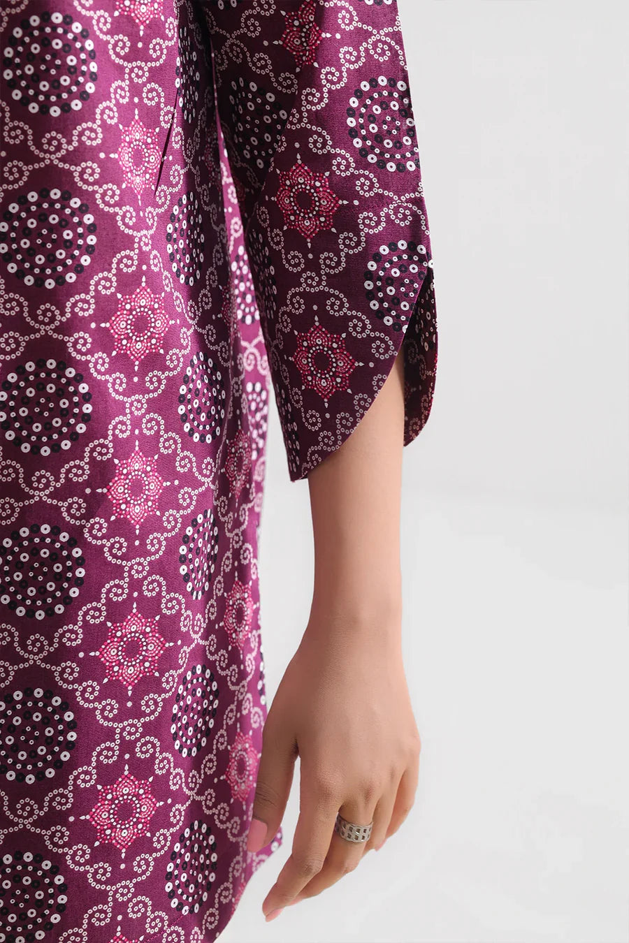 03-Piece Printed Lawn Suit - Ready To Wear