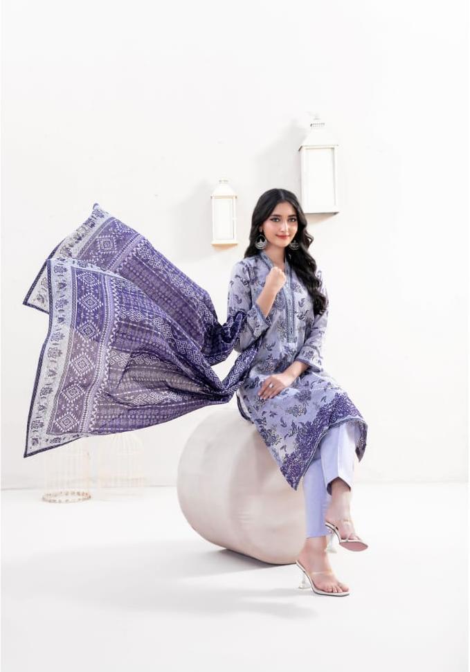 03-Piece Printed Lawn Sit - Ready To Wear