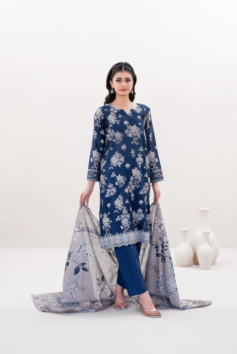 03-Piece Printed Lawn Suit - Ready To Wear