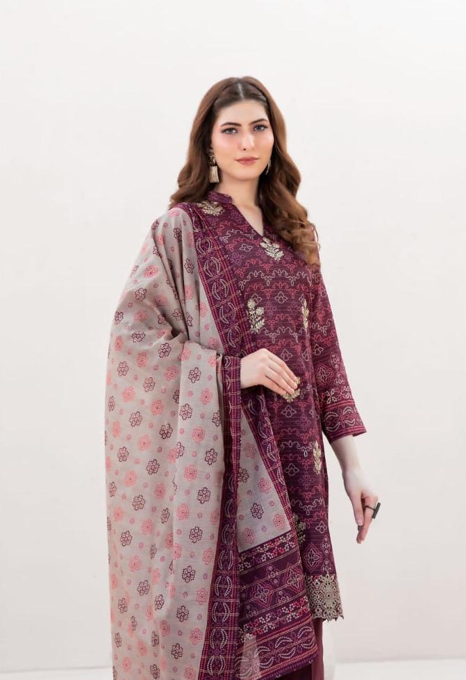 03-Piece Printed Lawn Suit - Ready To Wear