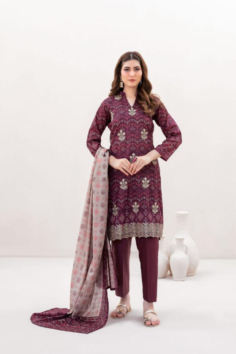 03-Piece Printed Lawn Suit - Ready To Wear