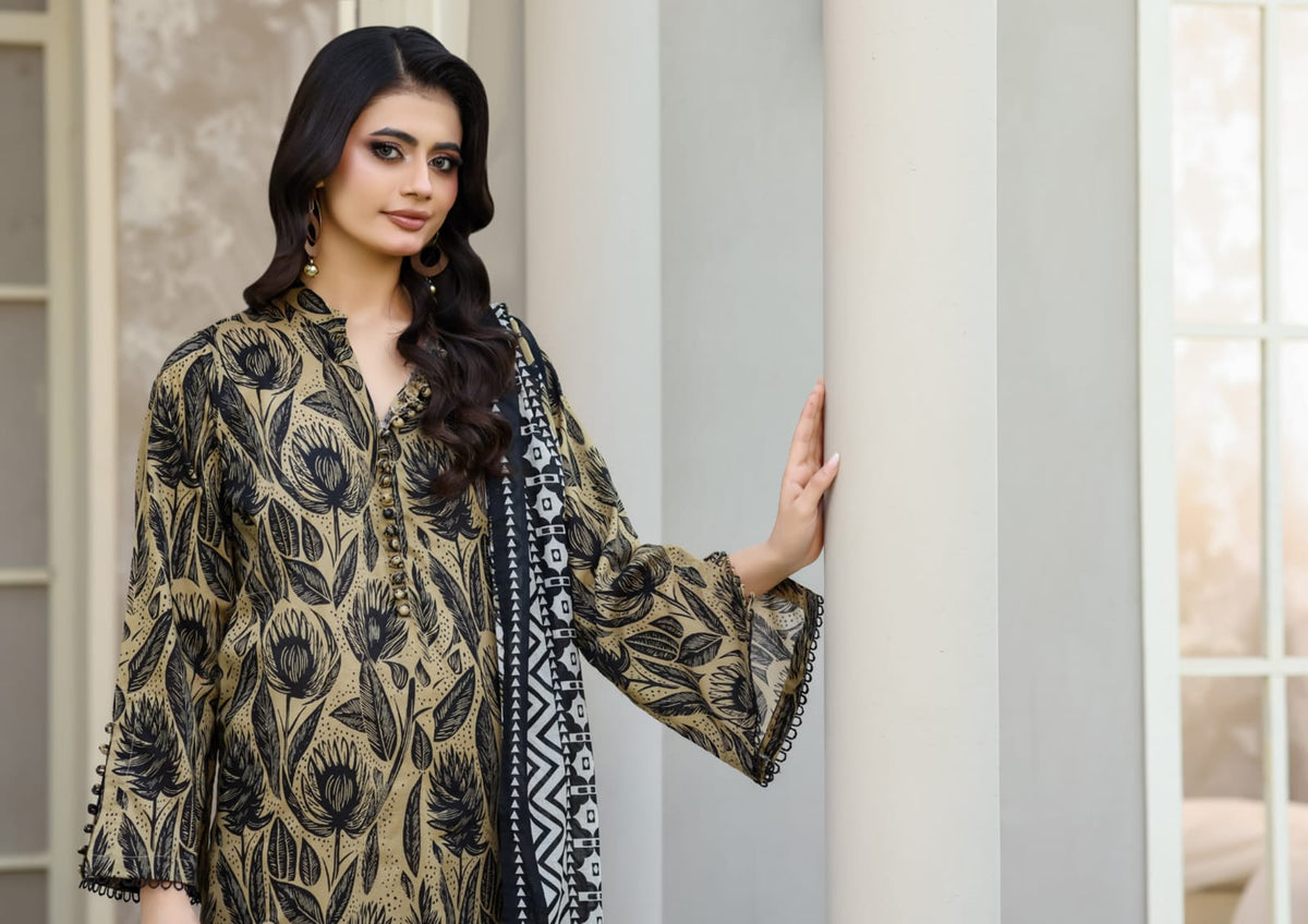 03-Piece Printed Lawn Suit - Ready To Wear