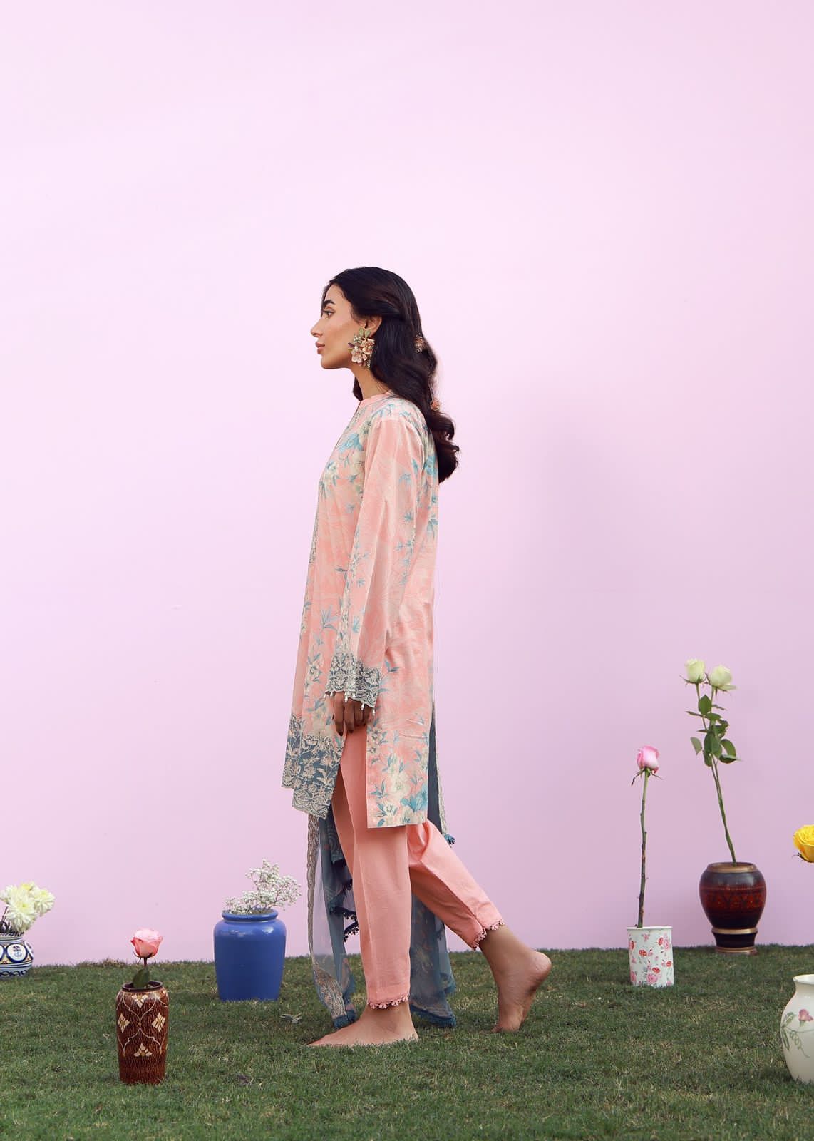 3 Piece Printed Lawn With Chiffon Dupatta