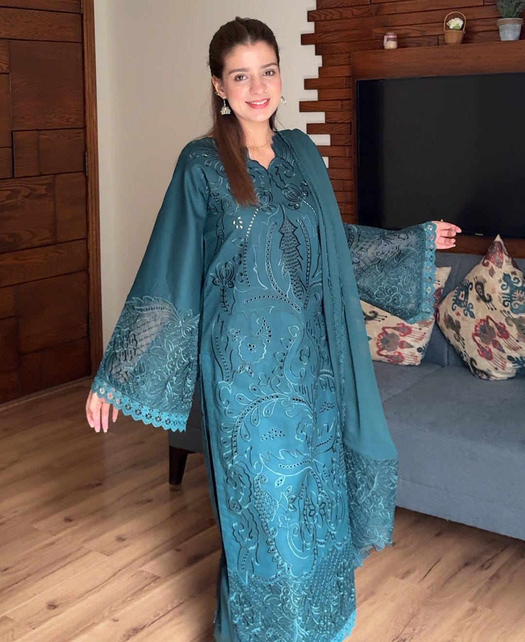 Orignal SADA SLEEK – Cambric Embroidered Suit (Stitched)