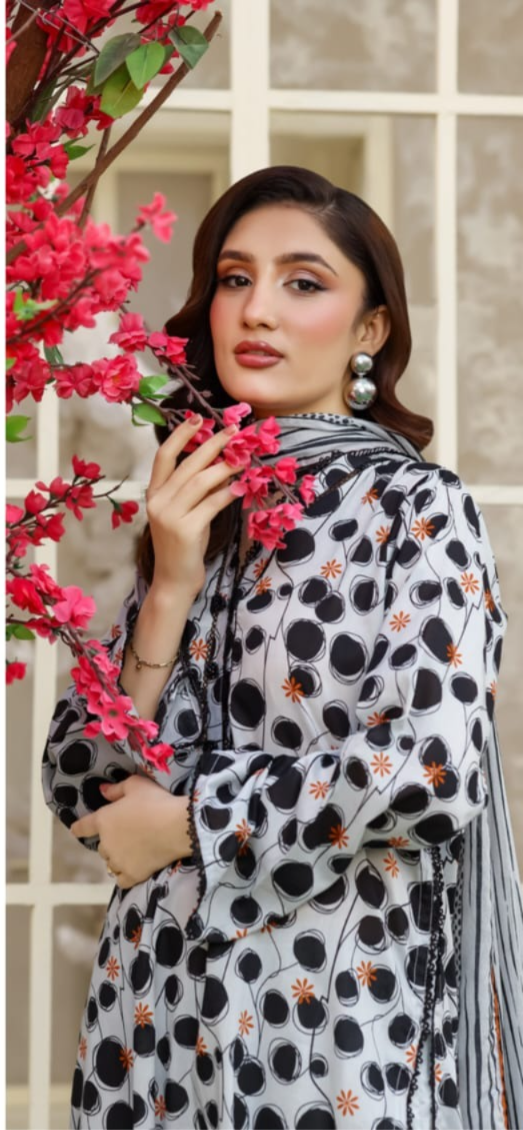03-Piece Printed Lawn Suit - Ready To Wear