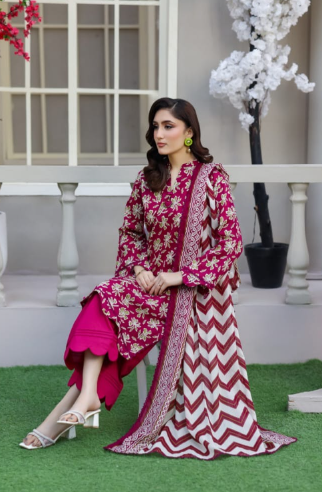03-Piece Printed Lawn Suit - Ready To Wear