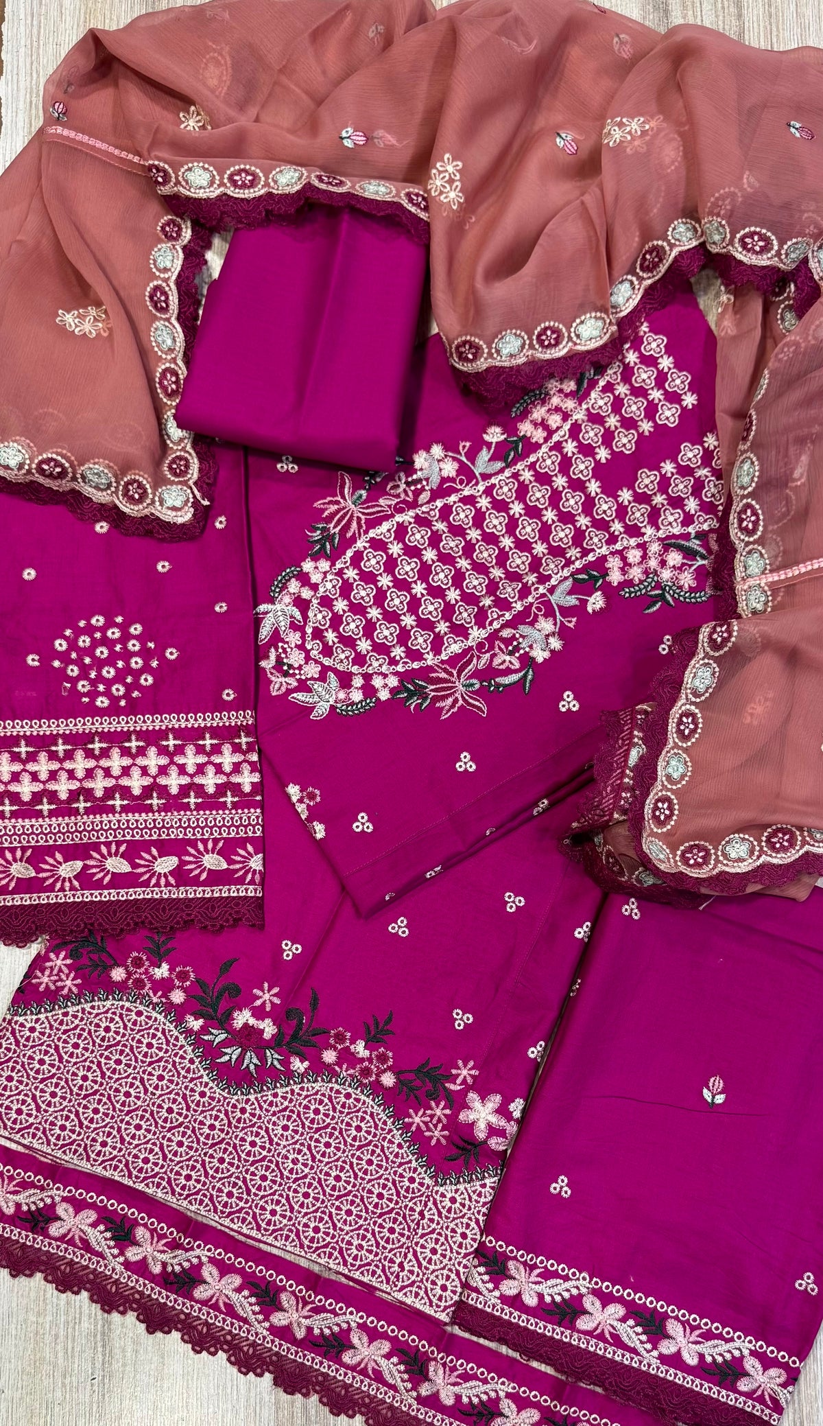 3 Piece Stitched | Luxury Lawn |Ready To Wear