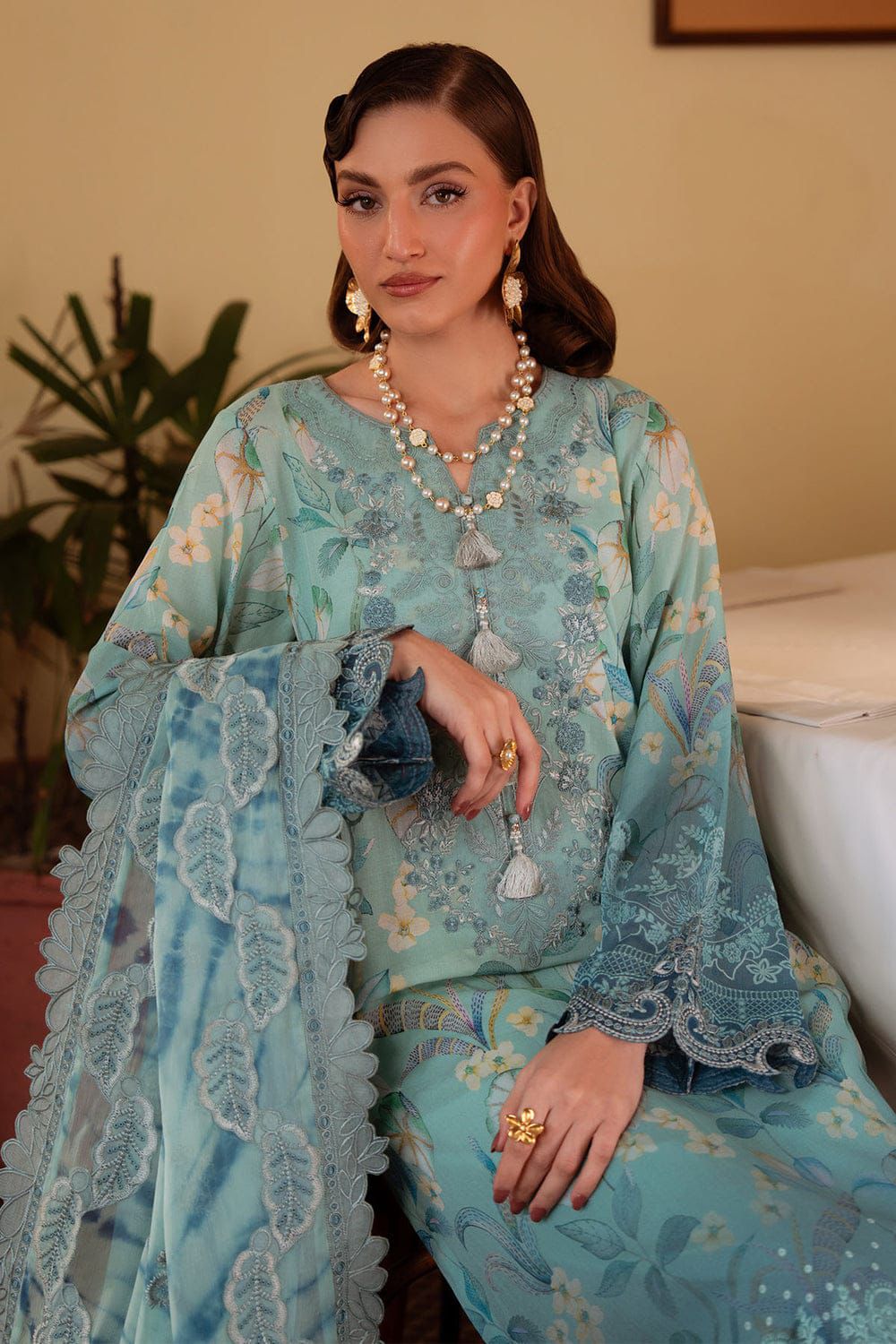 3 Piece Printed Lawn Suit With Chiffon Dupatta