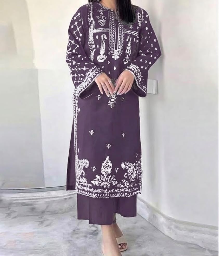 Embroidered Dhanak Fabric 2-Piece Kurti with Trouser Set – Winter Festive Wear