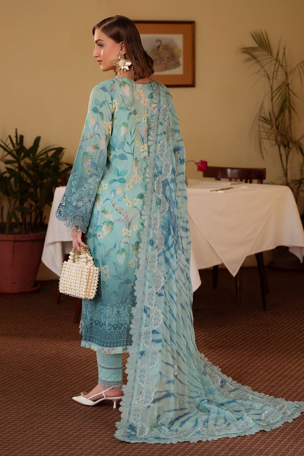 3 Piece Printed Lawn Suit With Chiffon Dupatta