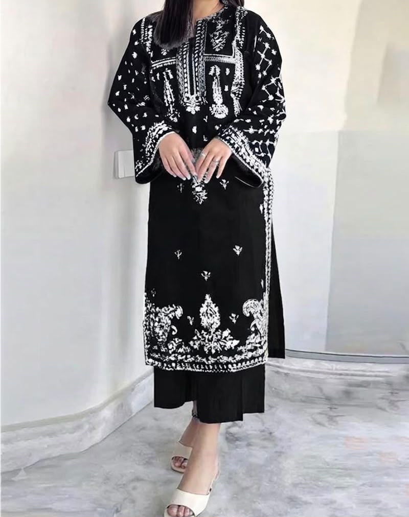 Embroidered Dhanak Fabric 2-Piece Kurti with Trouser Set – Winter Festive Wear