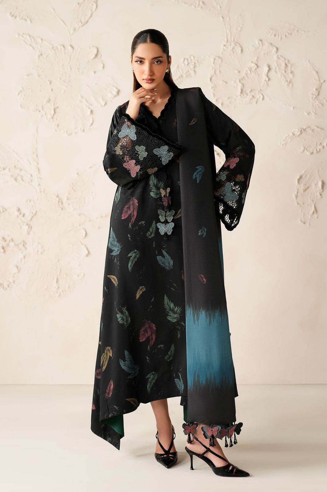 3 Piece Ready To Wear Luxury Lawn Suit