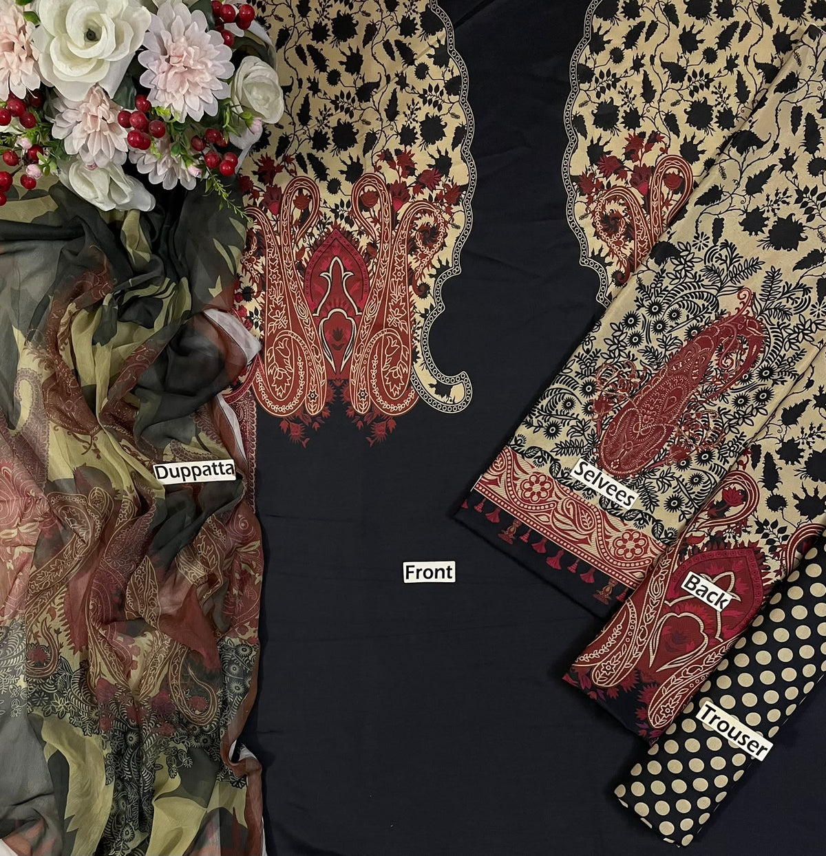 Luxury Contemporary Motif-Print Ensemble with Patterned Trousers