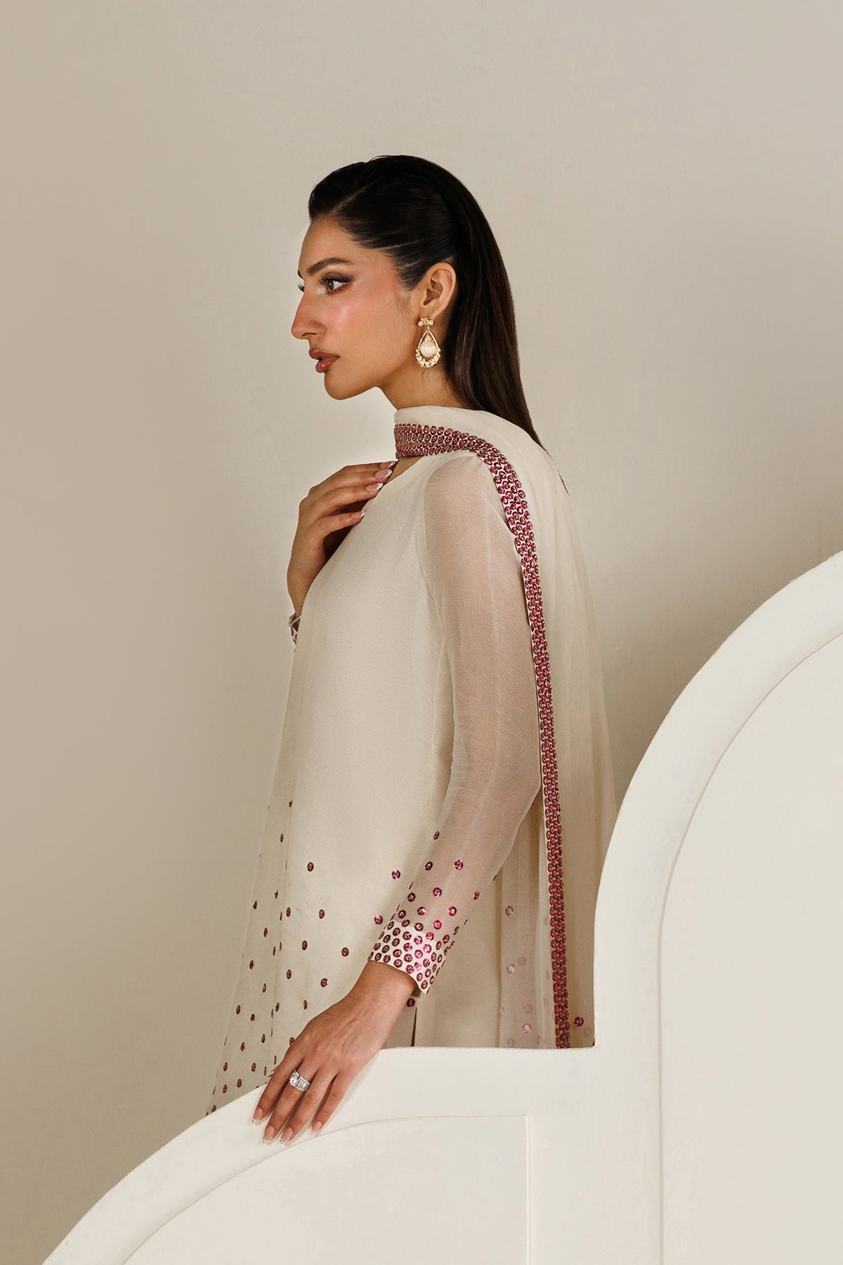Elegant Chiffon 3-Piece Outfit with Silk Trousers