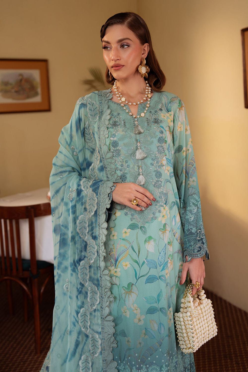 3 Piece Printed Lawn Suit With Chiffon Dupatta