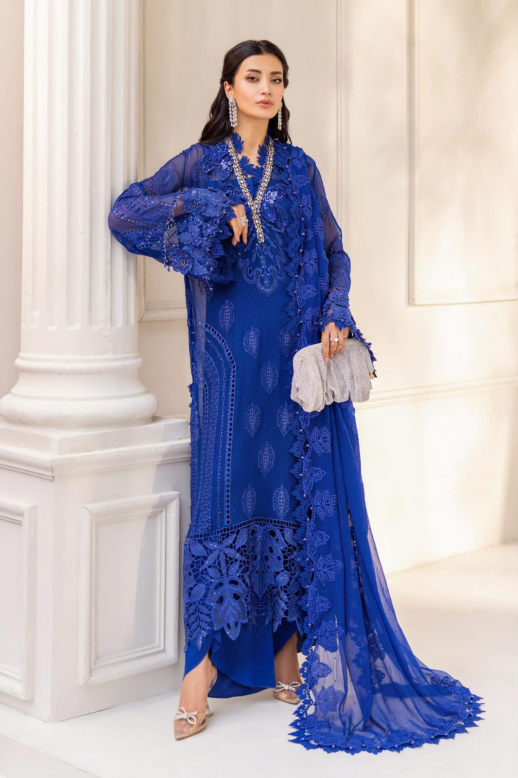Royal Blue Embellished Chiffon Evening Gown – Elegant Floral Embroidered Occasion Wear