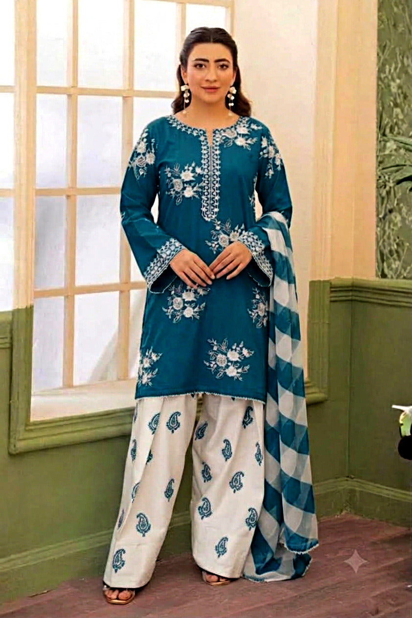 Women's 3 Piece Stitched | Lawn