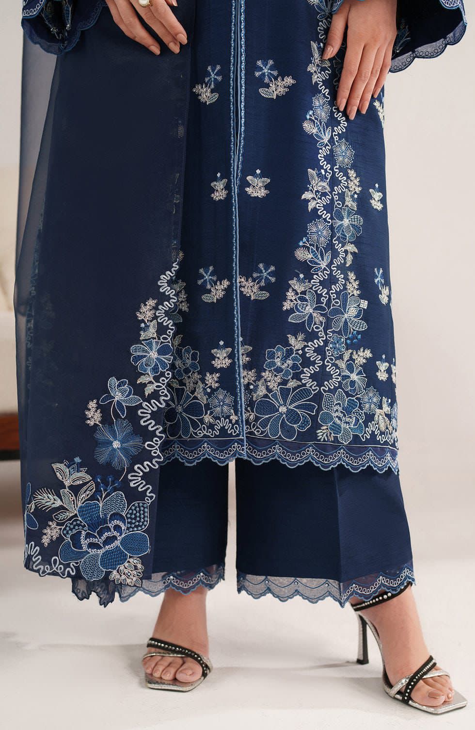 3 Piece Ready To Wear Lawn Suit