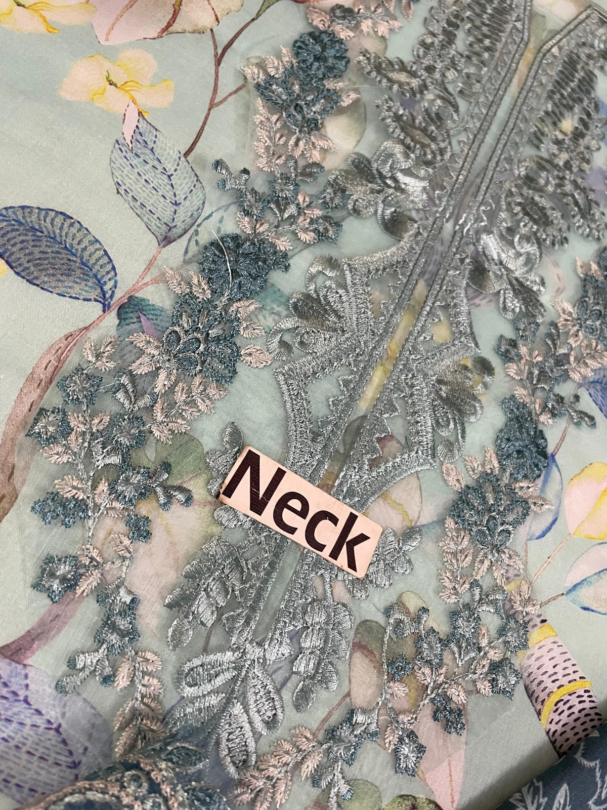 3 Piece Printed Lawn Suit With Chiffon Dupatta