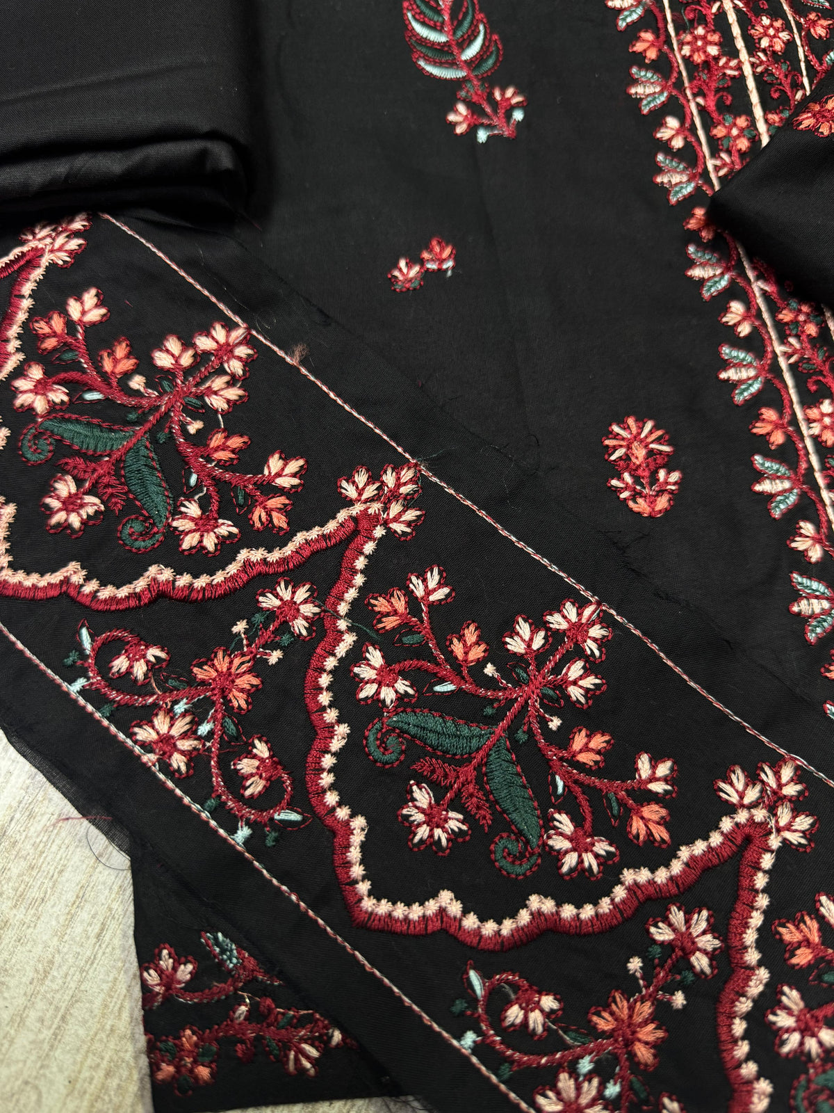 Elegant Embroidered Black Cambric Cotton Kurta with Semi-Chiffon Dupatta